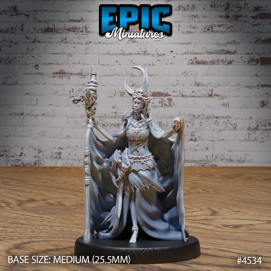 Dragon Blood Shamaness (Medium)