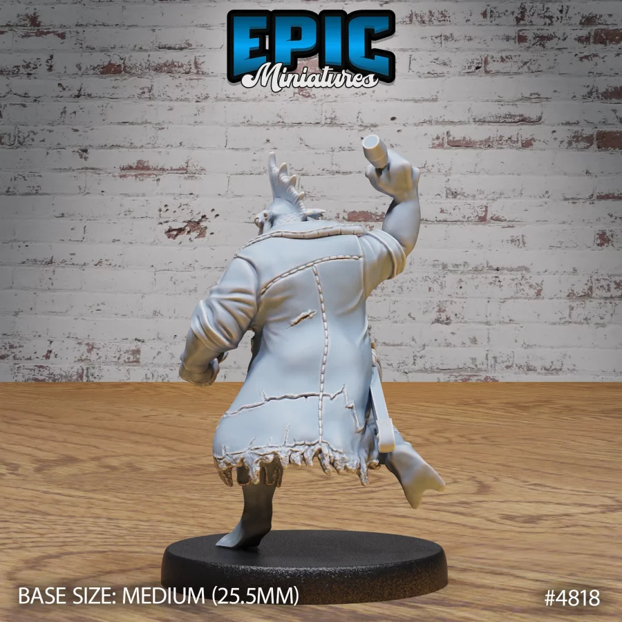 Sawhead Pirate Throwing (Medium) - Image 2