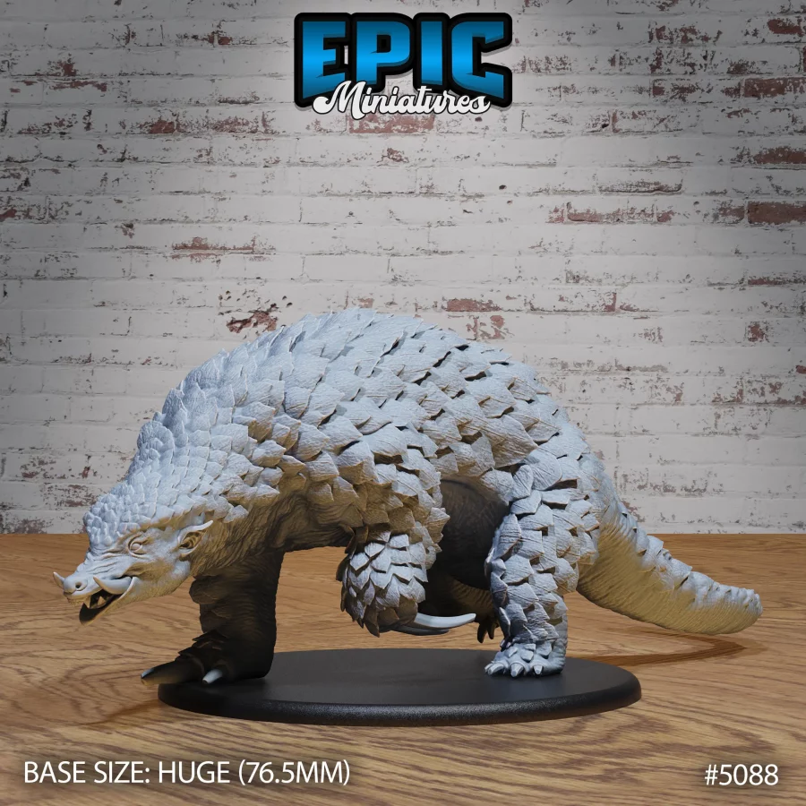 Giant Armadillo Wild (Huge)