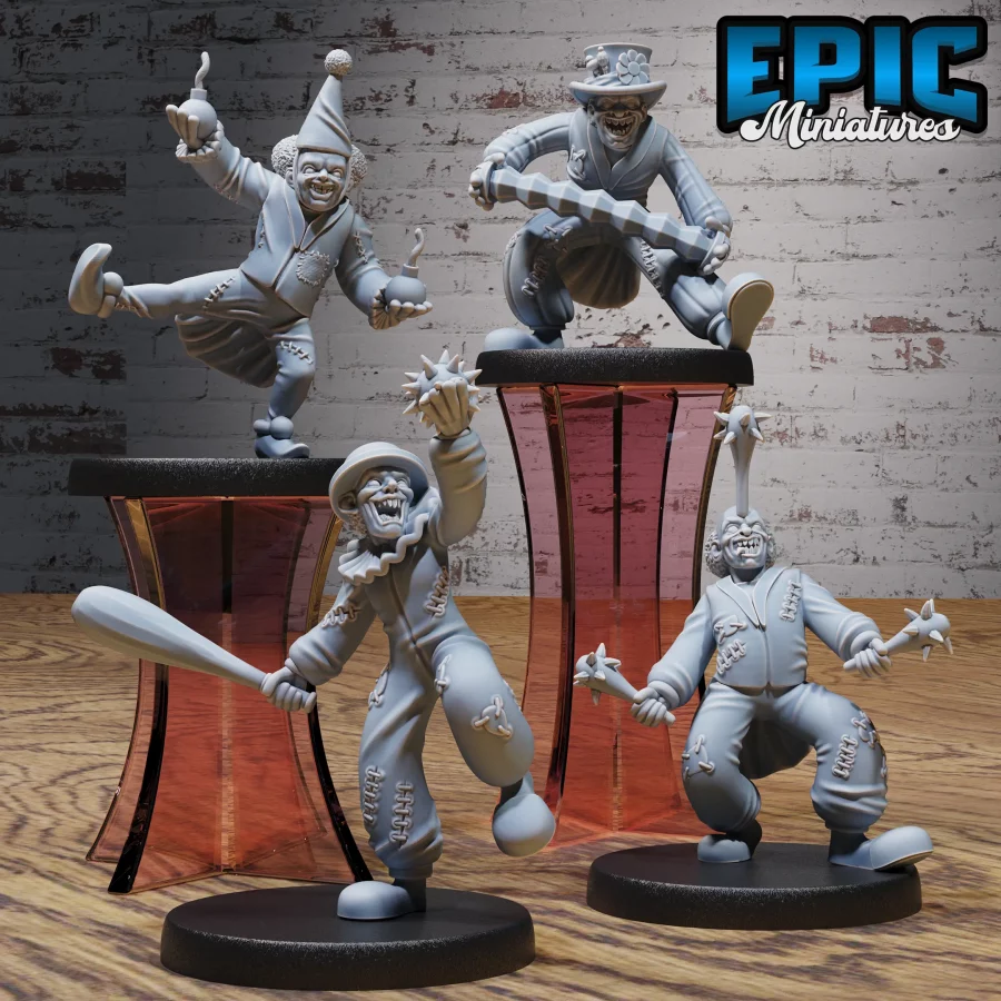 Horror Clown Juggling / Horror Clown Accordion / Horror Clown Spikeball / Horror Clown Balancing Set