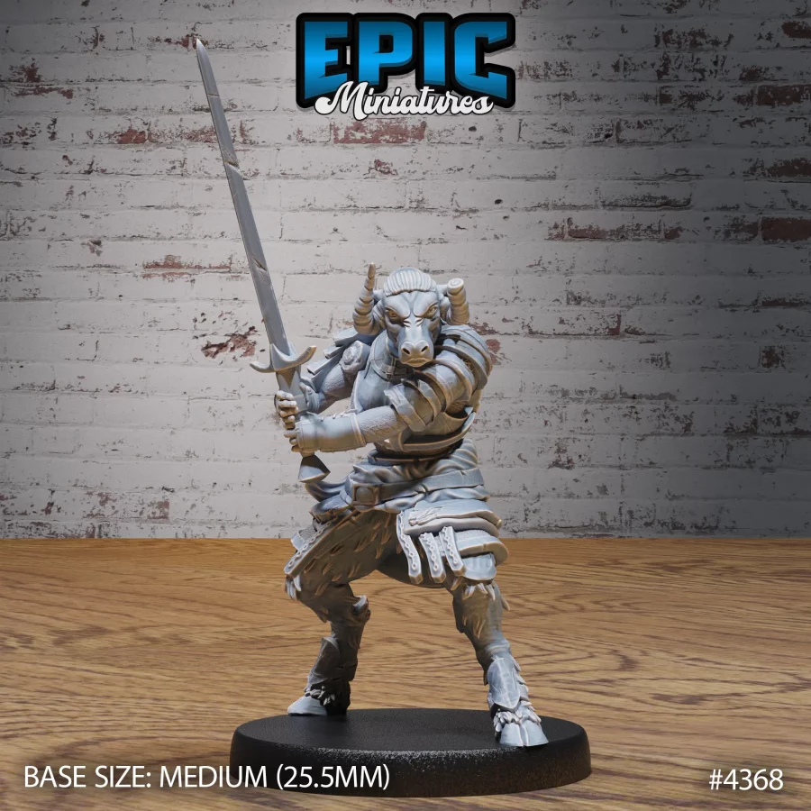 Minotaur Female Warrior (Medium)