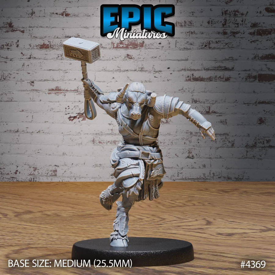 Minotaur Female Warrior Attack (Medium)