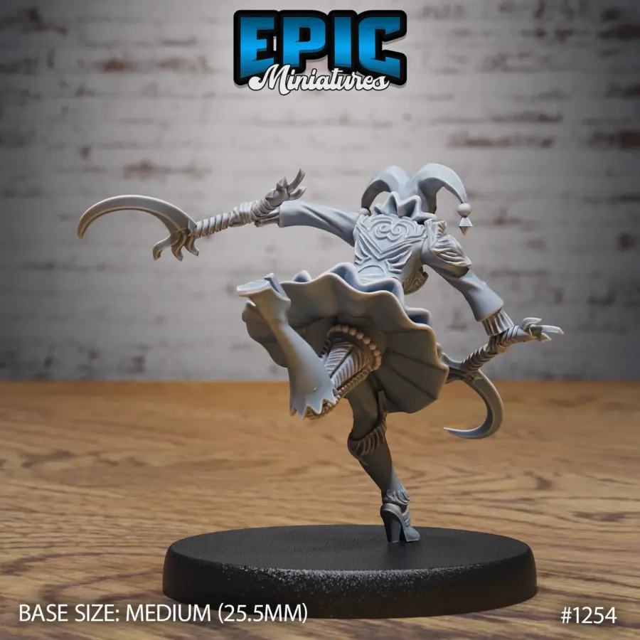 Harlequin Mad Girl Attacking (Medium) - Image 2