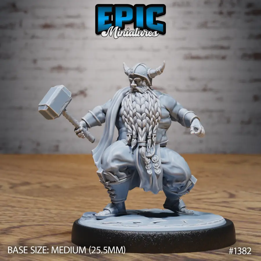 Adventurer Dwarf Fighting (Medium)