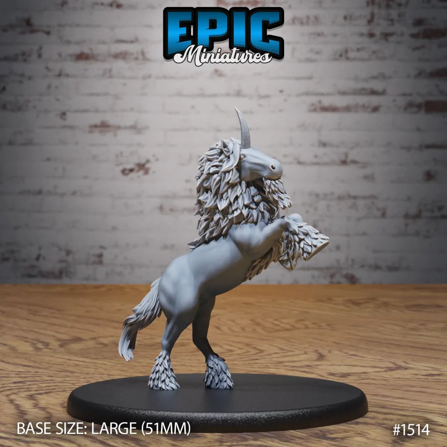 Maned Unicorn Attacking (Large)